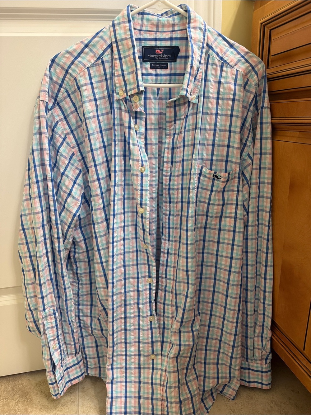 Vineyard vines shirt
